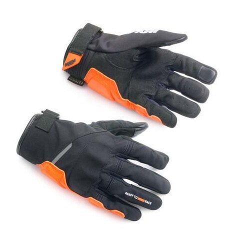 Two 4 Ride V3 Gloves